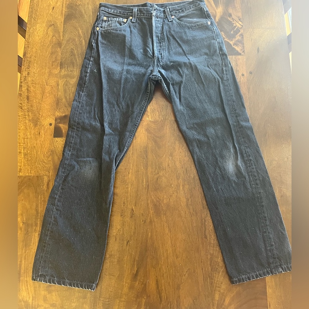 Black Levi’s jeans. Great condition